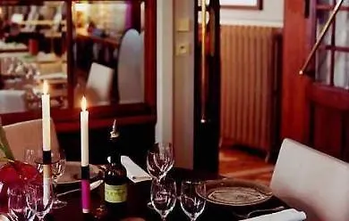 Hotel Grand Nord-pinus Arles