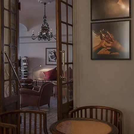 Hotel Grand Nord-pinus Arles